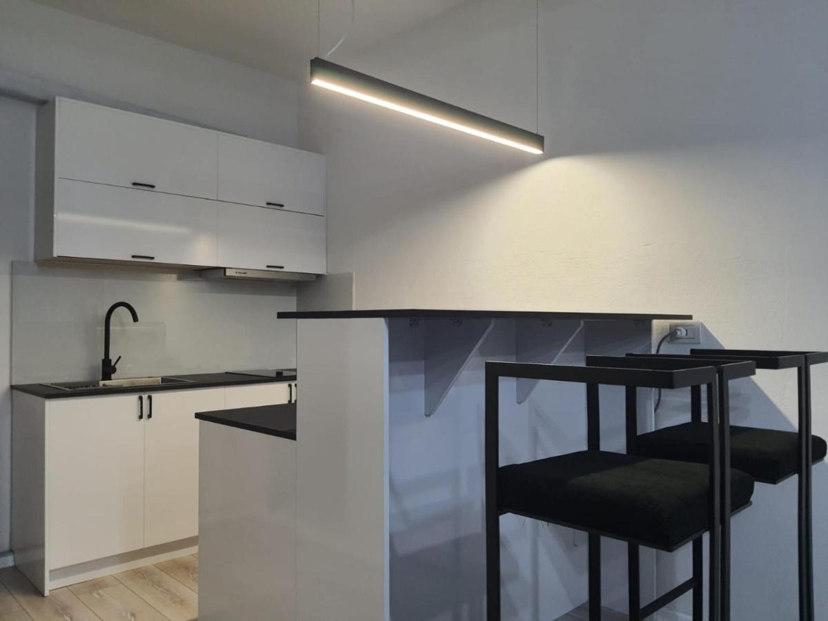 Modern Apartment Korca 2 Екстериор снимка